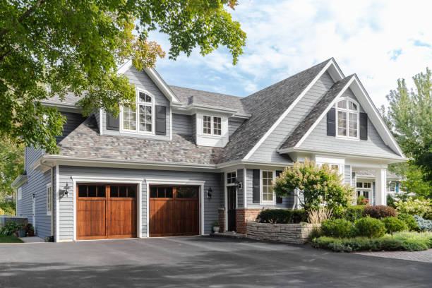 Best Roof Insulation Installation  in Deenwood, GA